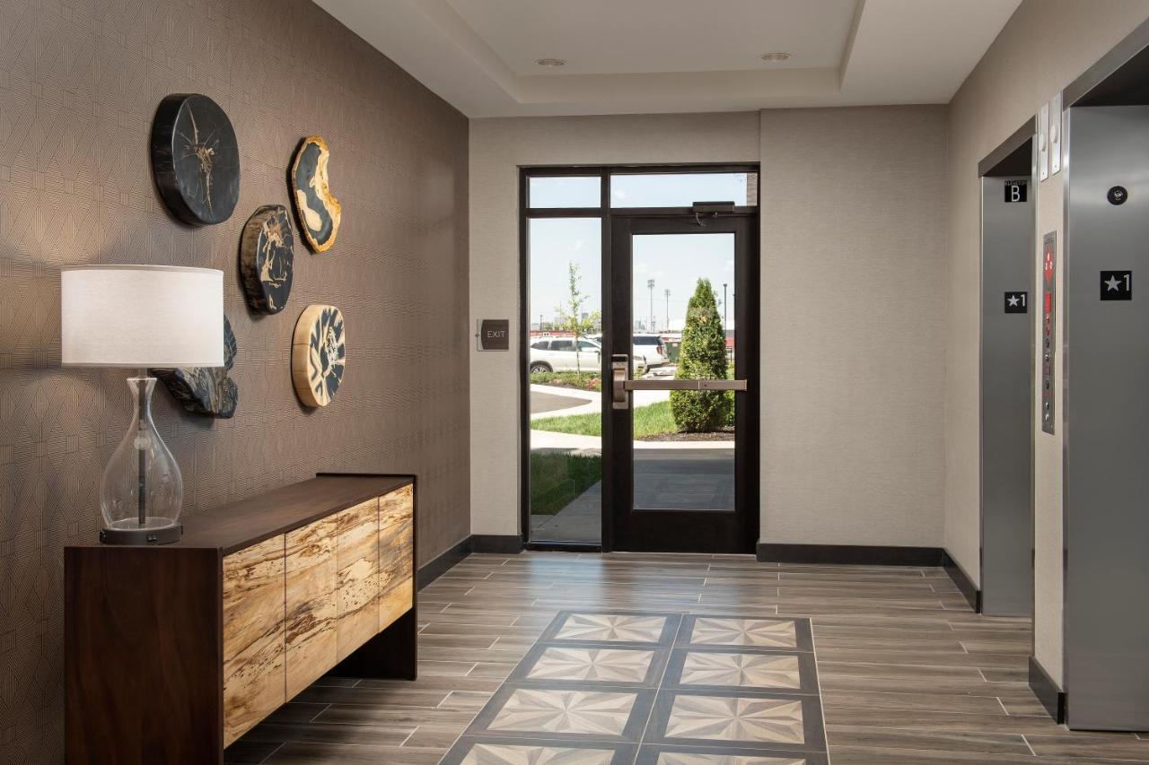 Homewood Suites By Hilton Louisville Airport 외부 사진