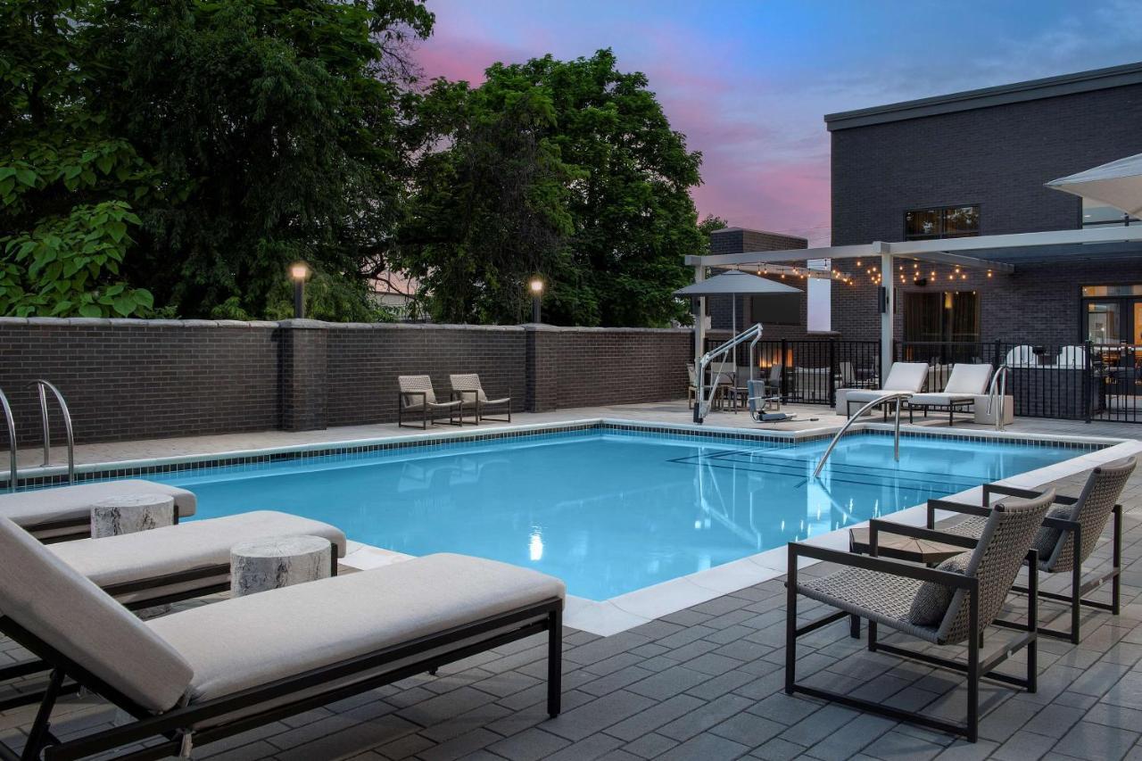 Homewood Suites By Hilton Louisville Airport 외부 사진