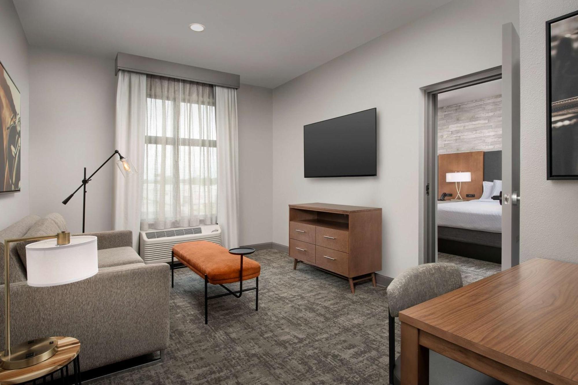 Homewood Suites By Hilton Louisville Airport 외부 사진
