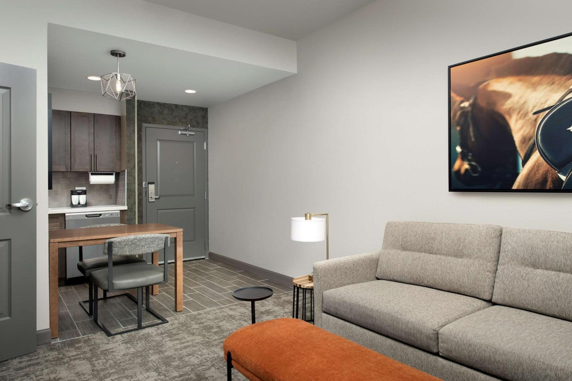 Homewood Suites By Hilton Louisville Airport 외부 사진