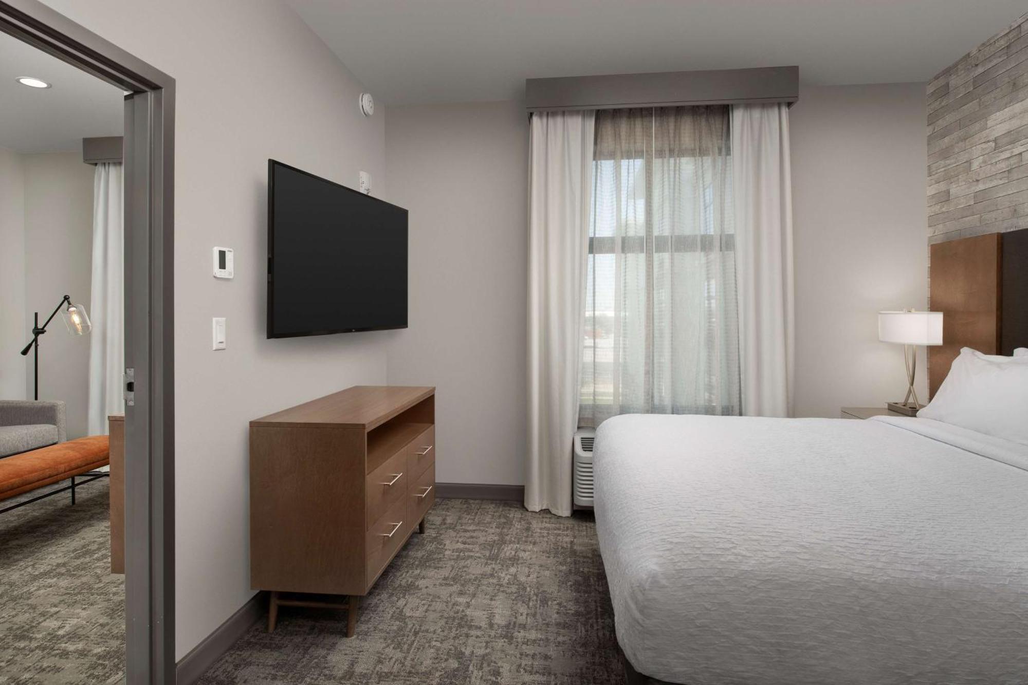 Homewood Suites By Hilton Louisville Airport 외부 사진